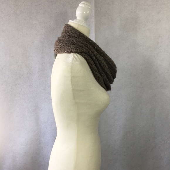NEW Made In Italy Italian Brown Sequined Scarf - Picture 8 of 8